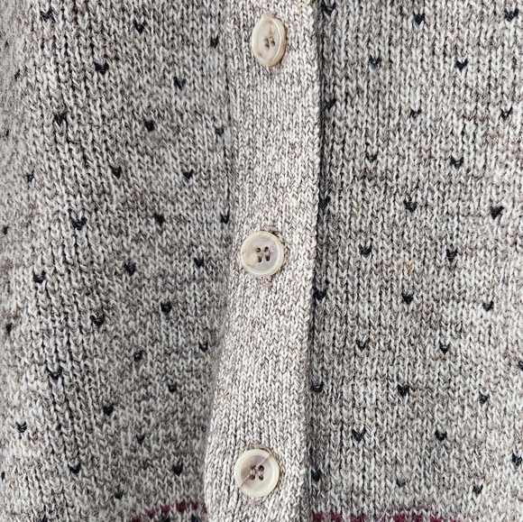 Lands' End 100% Wool Scottie Dog Knit Oatmeal Cardigan - Picture 5 of 6